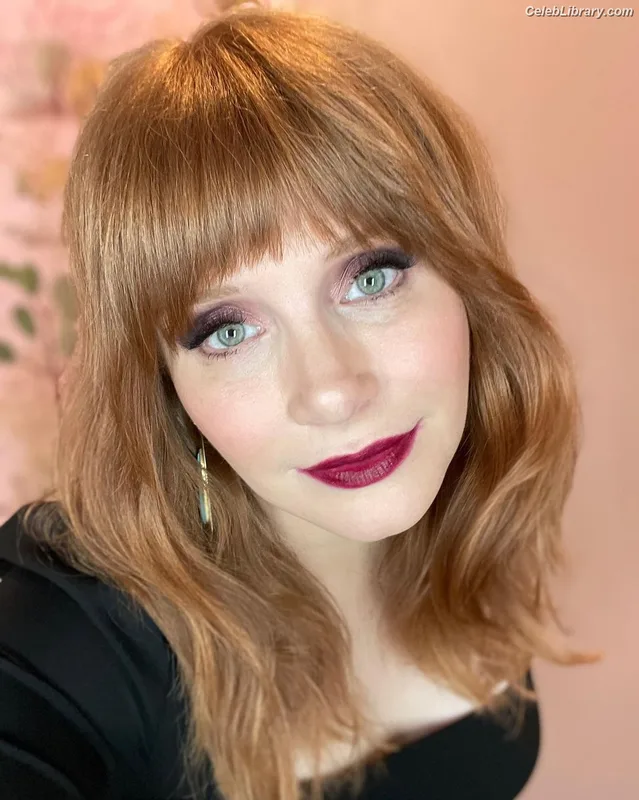 Bryce Dallas Howard photo 16 of 605