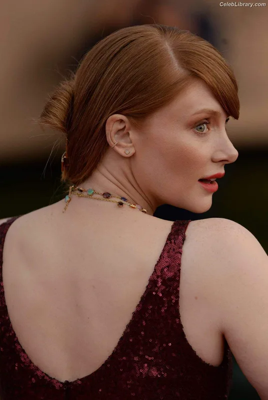 Bryce Dallas Howard photo 3 of 605