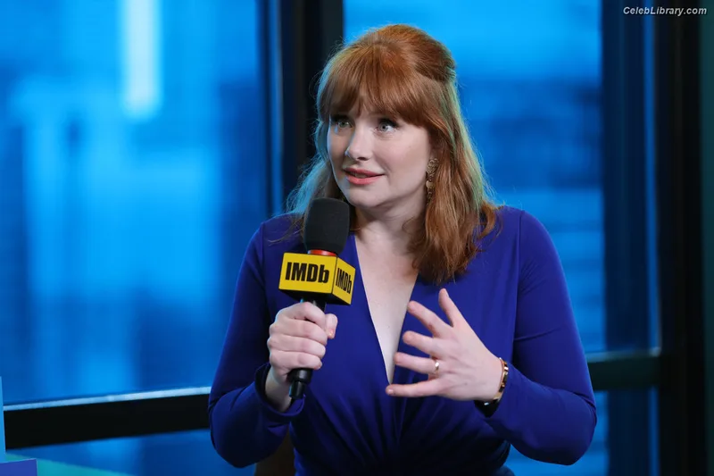 Bryce Dallas Howard photo 6 of 605