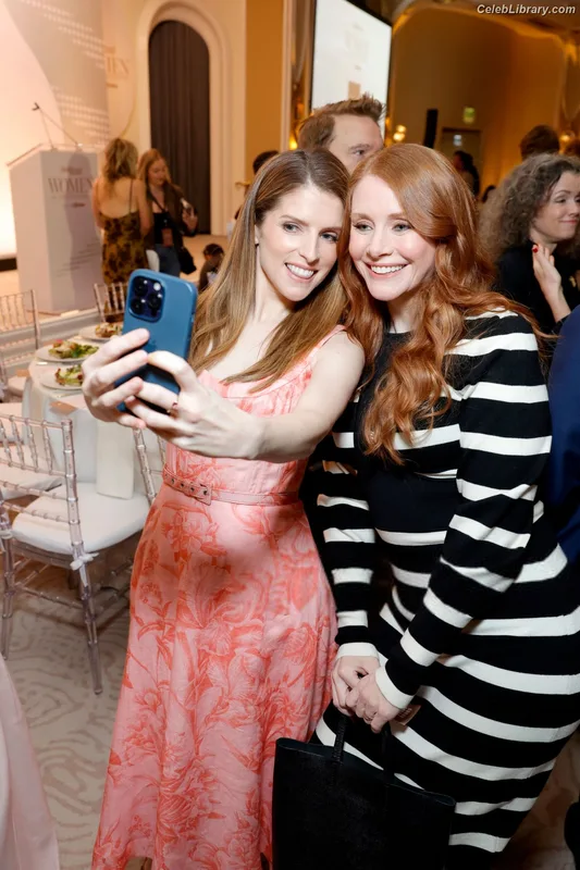Bryce Dallas Howard photo 9 of 605