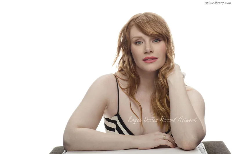 Bryce Dallas Howard photo 23 of 605