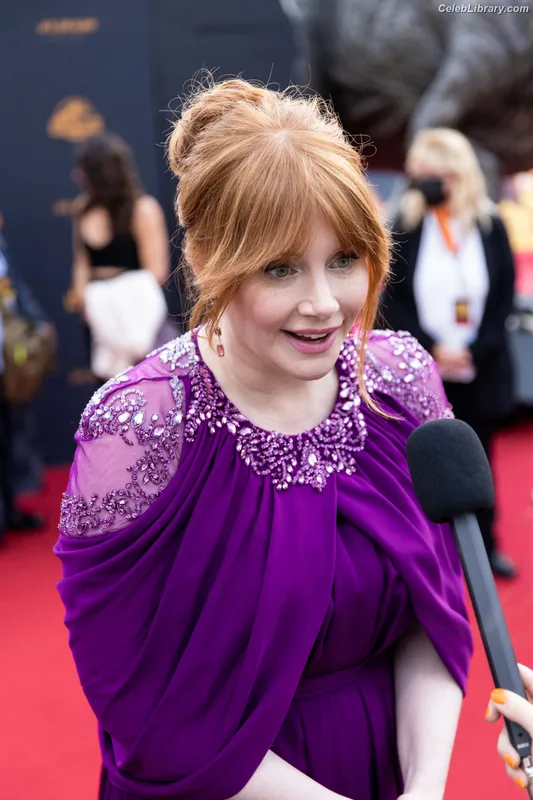Bryce Dallas Howard photo 15 of 605