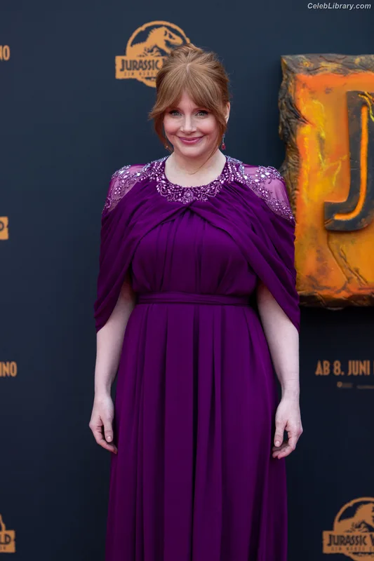 Bryce Dallas Howard photo 19 of 605