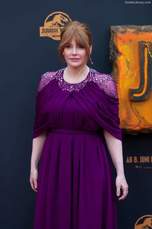 Bryce Dallas Howard photo 21 of 605