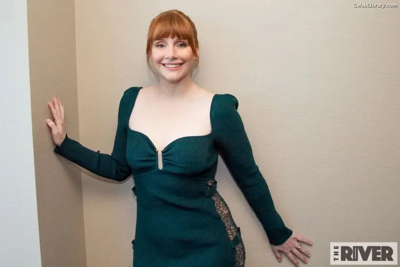 Bryce Dallas Howard photo 12 of 605