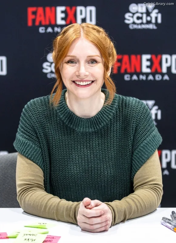 Bryce Dallas Howard photo 6 of 605