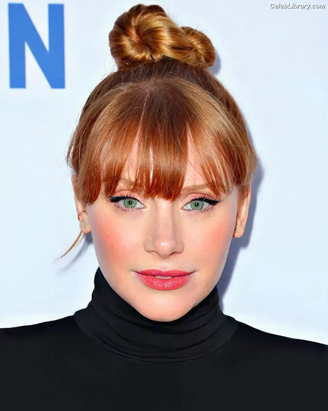 Bryce Dallas Howard photo 7 of 605