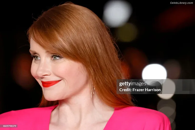 Bryce Dallas Howard photo 10 of 605