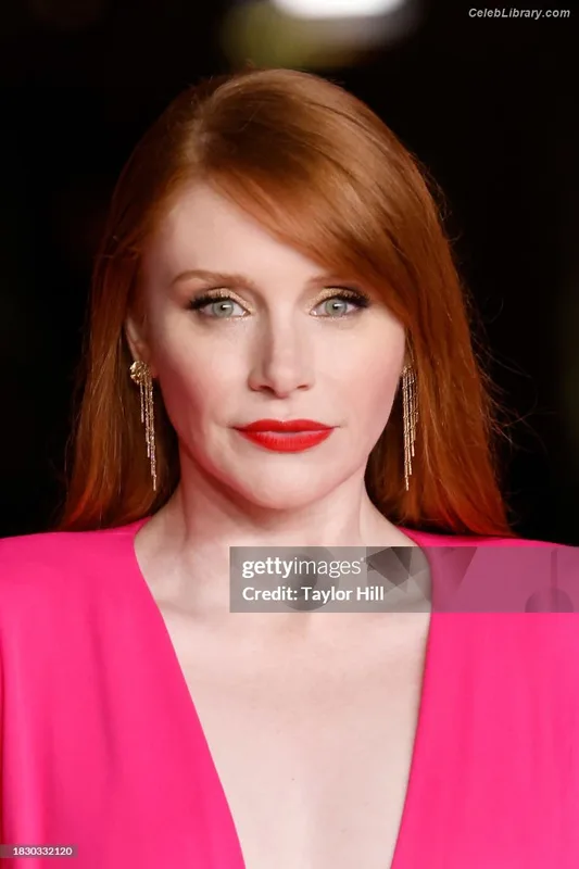 Bryce Dallas Howard photo 23 of 605