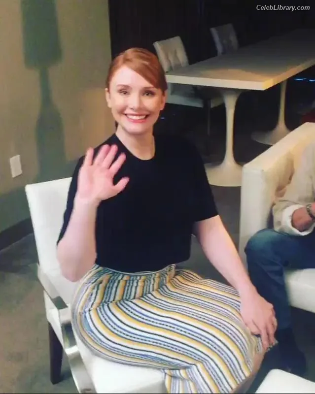 Bryce Dallas Howard photo 1 of 605