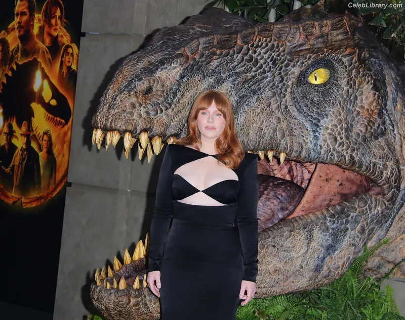 Bryce Dallas Howard photo 14 of 605