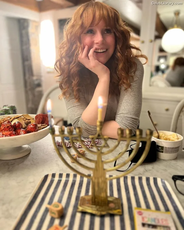 Bryce Dallas Howard photo 15 of 605
