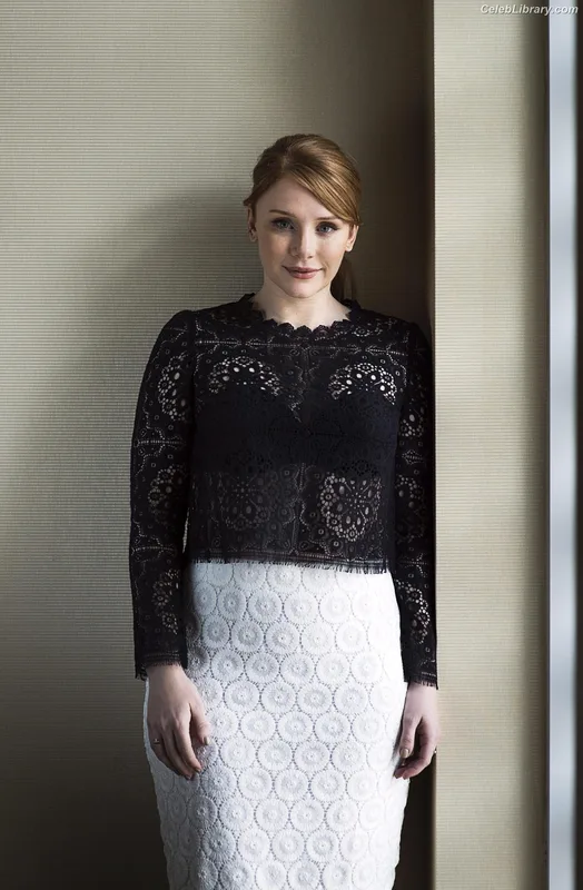 Bryce Dallas Howard photo 17 of 605