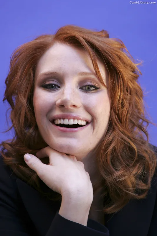 Bryce Dallas Howard photo 3 of 605