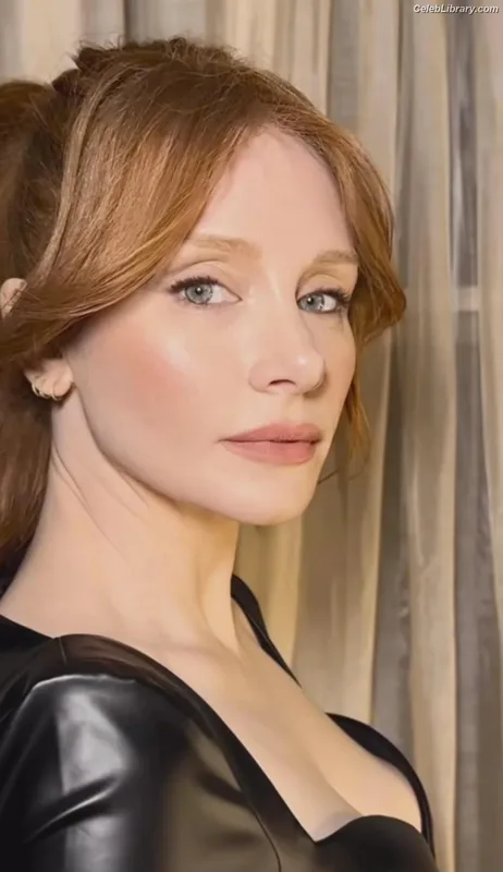 Bryce Dallas Howard photo 6 of 605