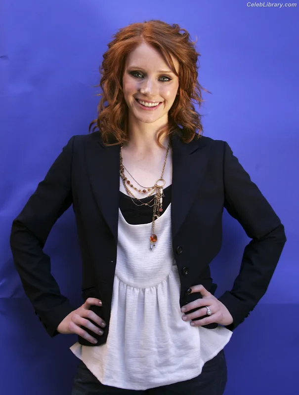 Bryce Dallas Howard photo 14 of 605