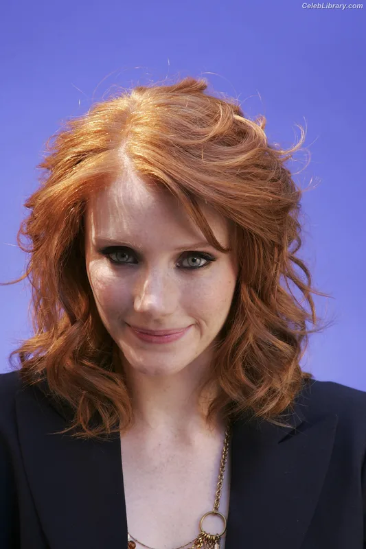 Bryce Dallas Howard photo 24 of 605