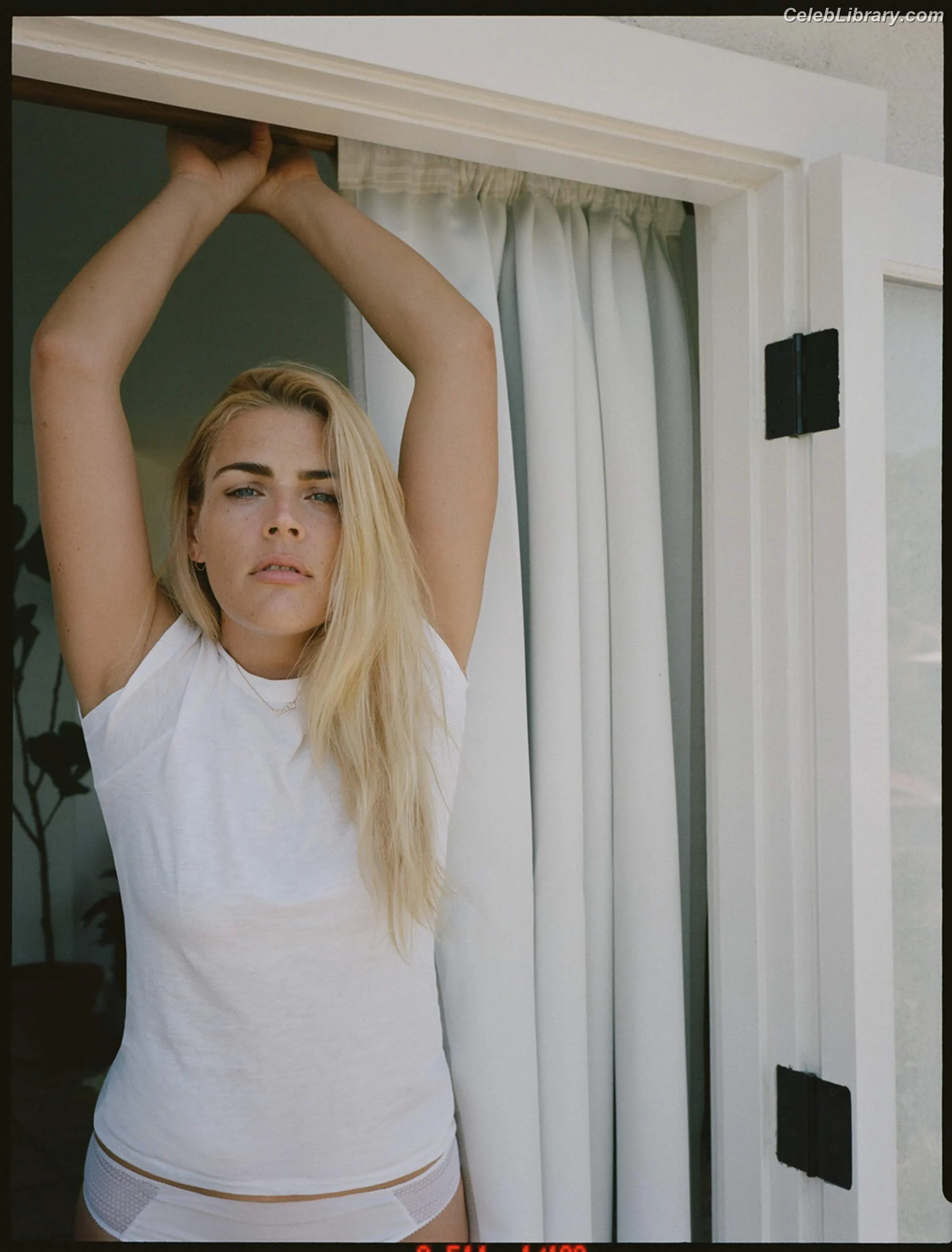 Busy Phillips photo 2 of 129