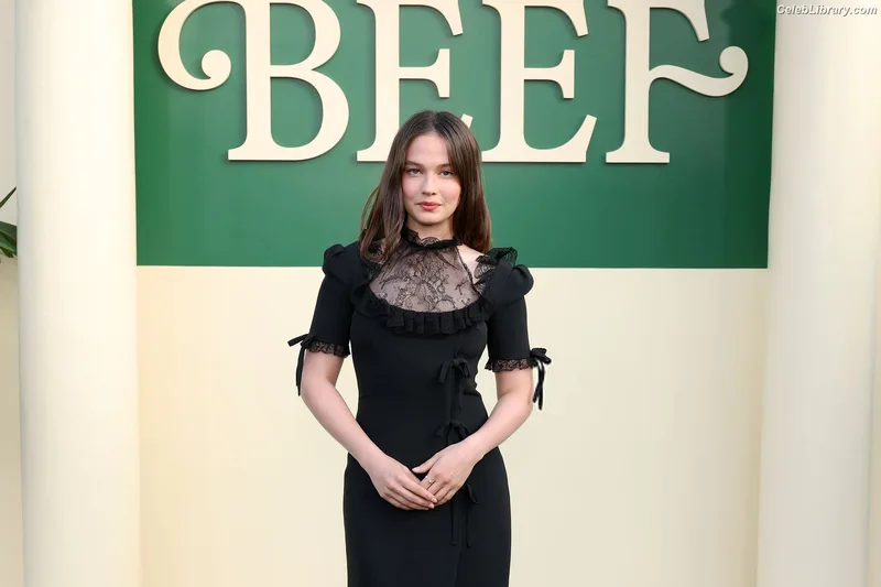 Cailee Spaeny photo 6 of 705