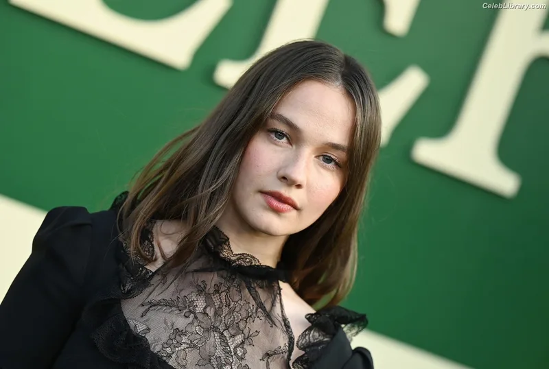 Cailee Spaeny photo 16 of 705
