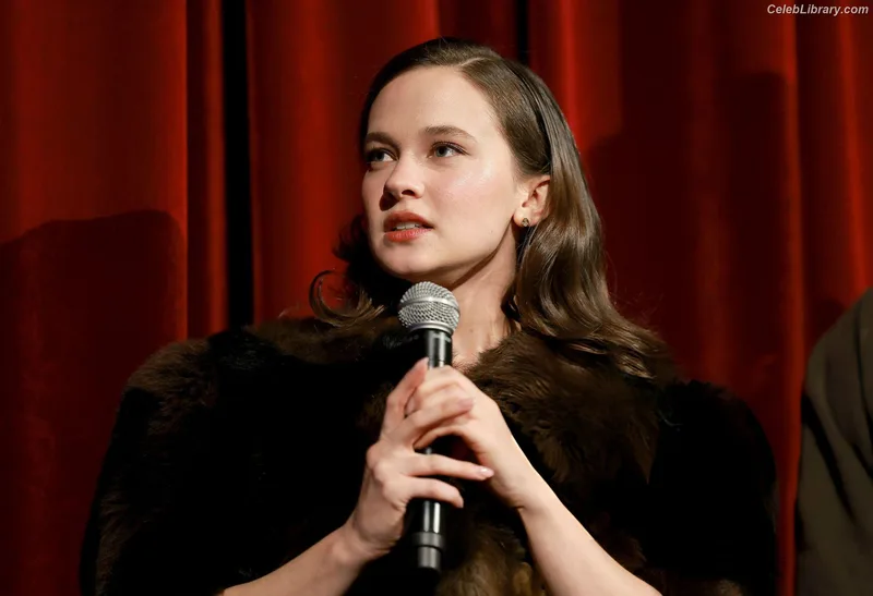 Cailee Spaeny photo 21 of 705
