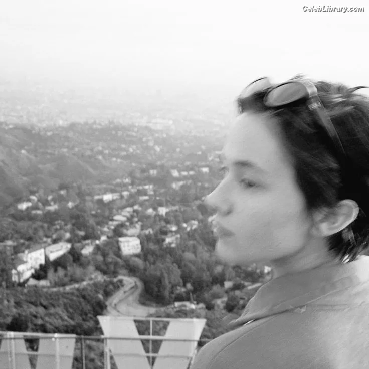 Cailee Spaeny photo 1 of 705