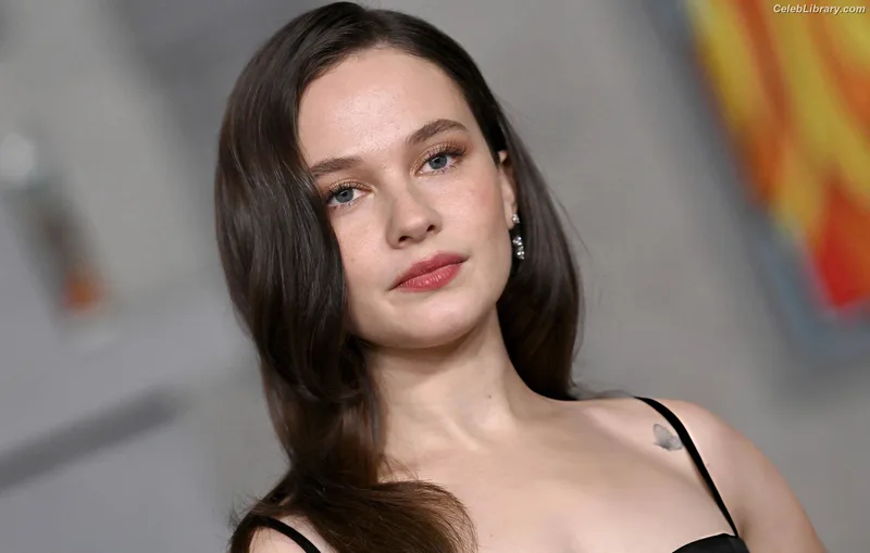 Cailee Spaeny photo 14 of 705