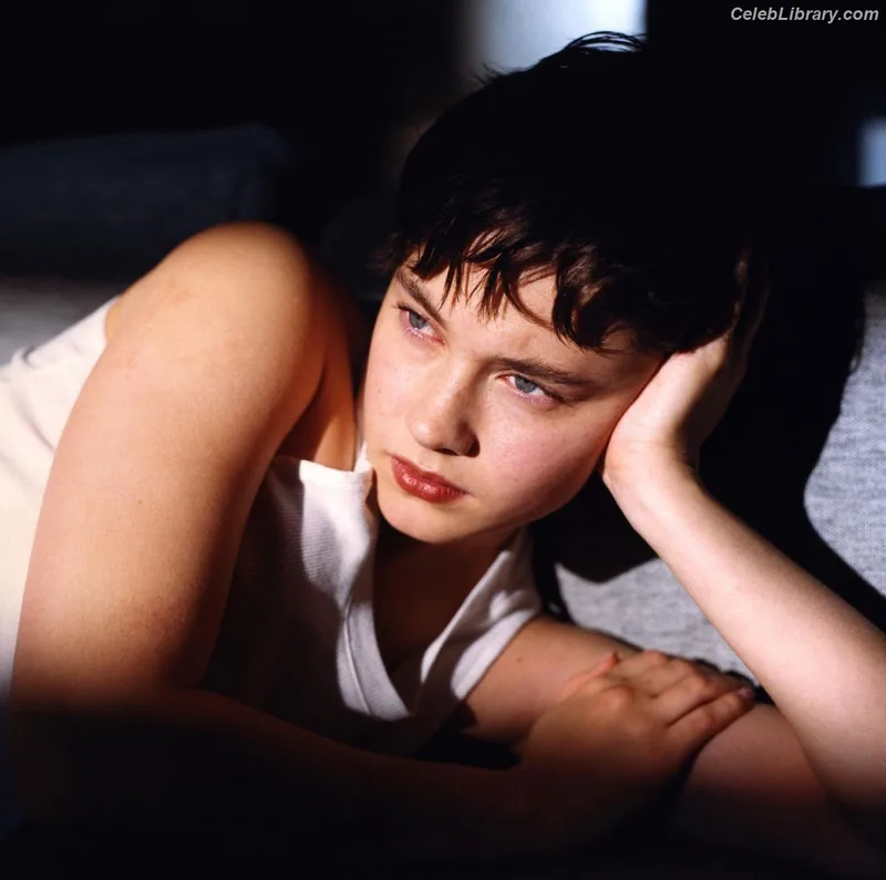 Cailee Spaeny photo 3 of 705