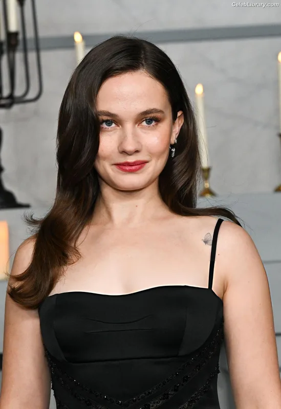 Cailee Spaeny photo 21 of 705