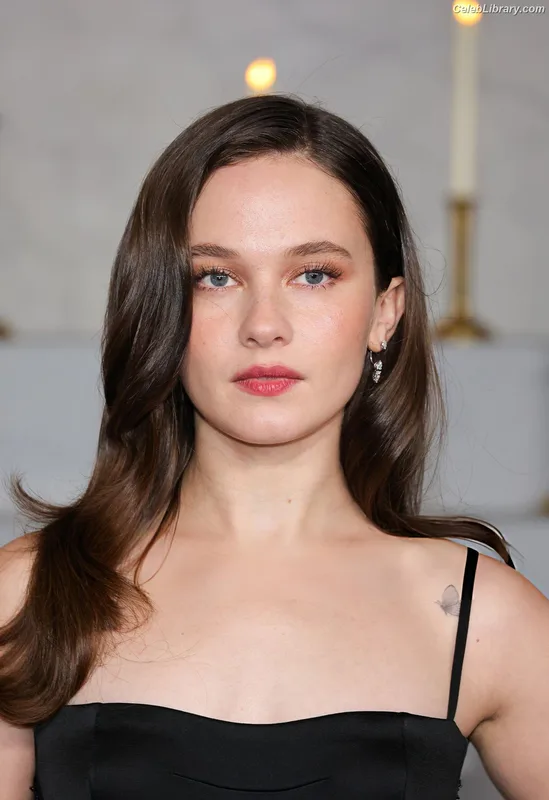 Cailee Spaeny photo 3 of 705