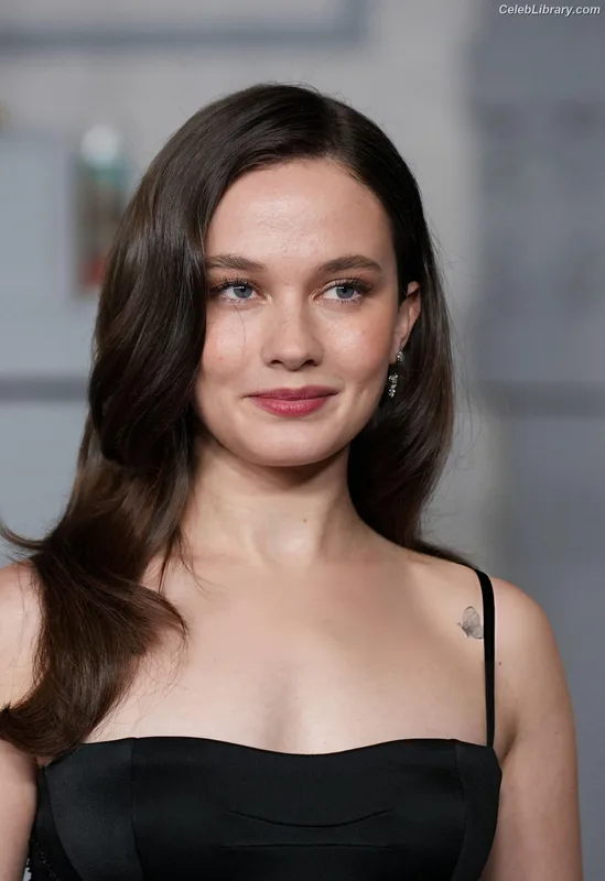 Cailee Spaeny photo 23 of 705