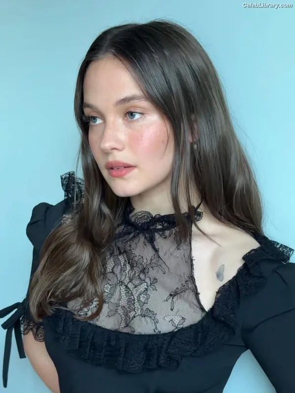 Cailee Spaeny photo 3 of 705