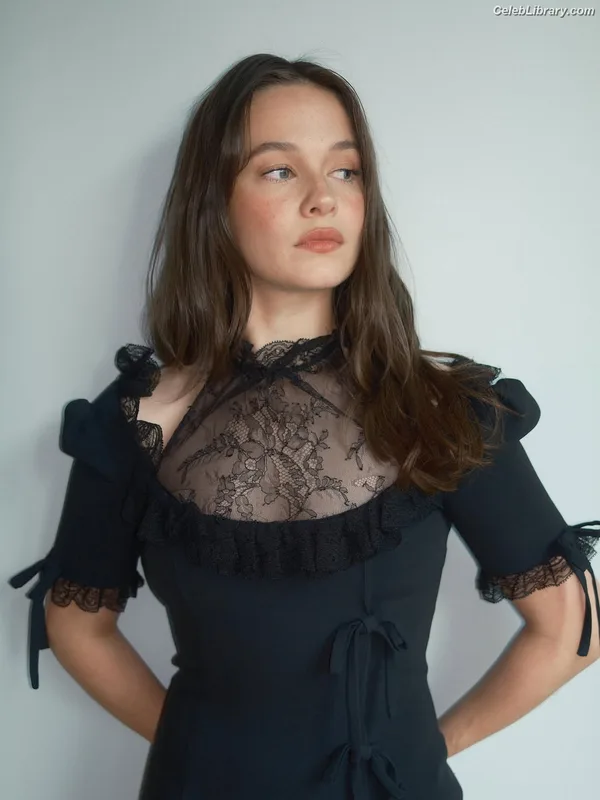 Cailee Spaeny photo 5 of 705