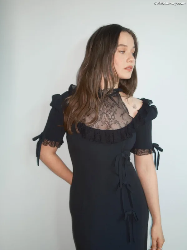 Cailee Spaeny photo 6 of 705