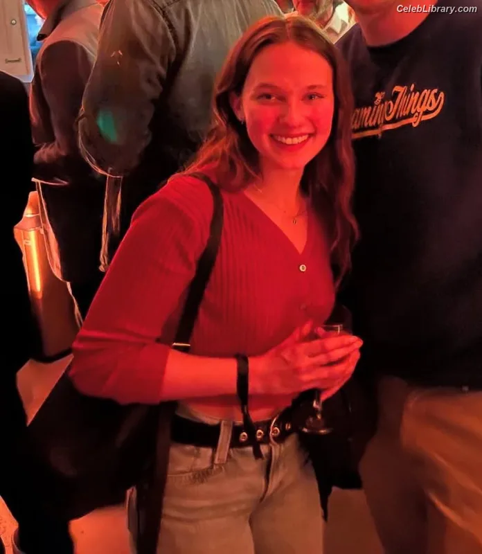 Cailee Spaeny photo 17 of 705