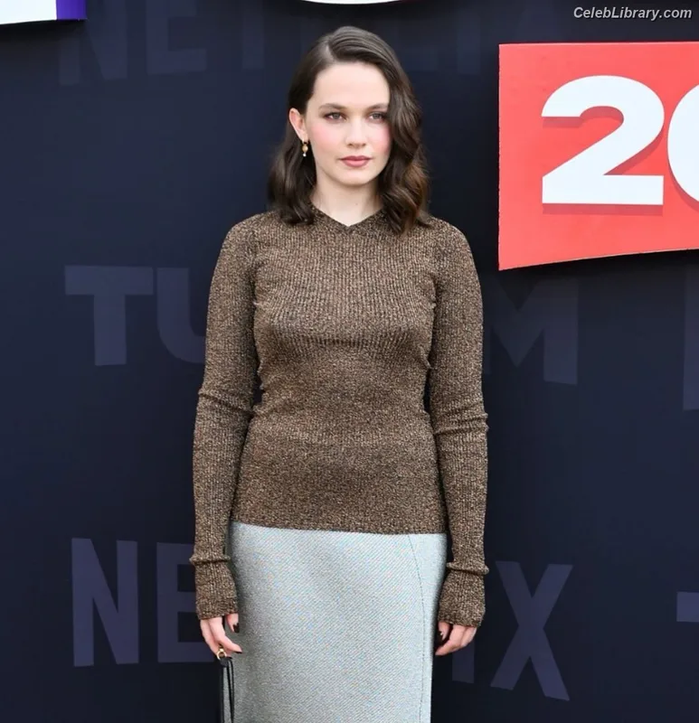 Cailee Spaeny photo 5 of 705