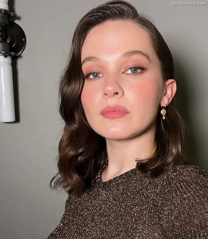 Cailee Spaeny photo 7 of 705