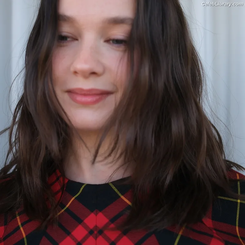 Cailee Spaeny photo 16 of 705