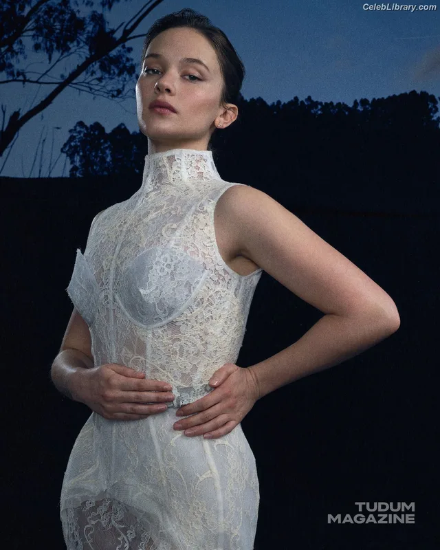 Cailee Spaeny photo 2 of 705