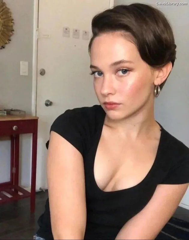 Cailee Spaeny photo 14 of 705