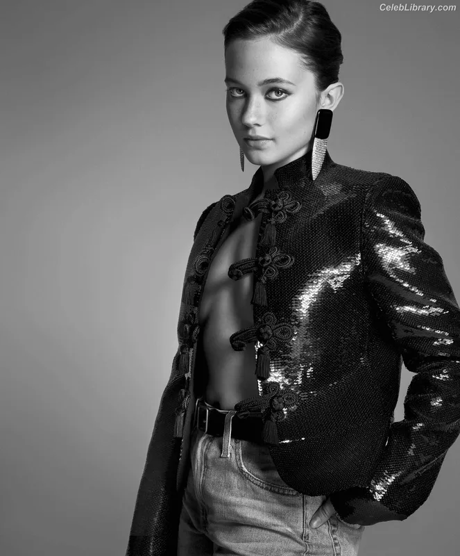 Cailee Spaeny photo 19 of 705