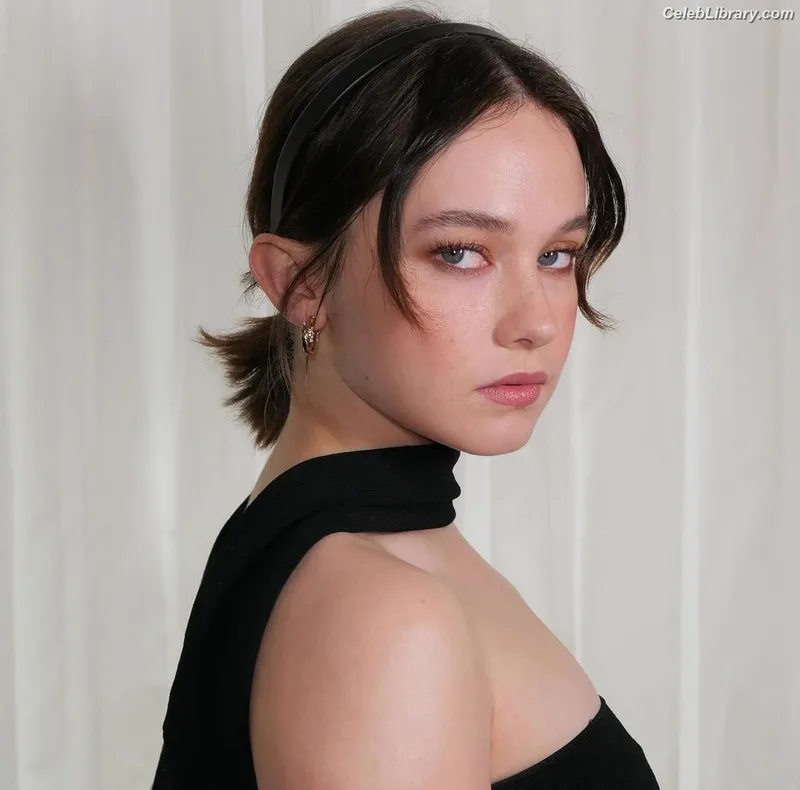Cailee Spaeny photo 21 of 705