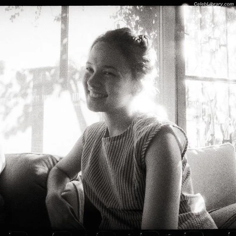 Cailee Spaeny photo 15 of 705