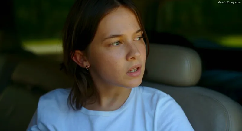 Cailee Spaeny photo 16 of 705