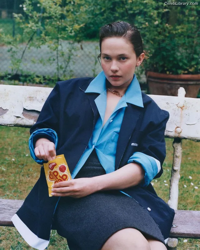 Cailee Spaeny photo 24 of 705