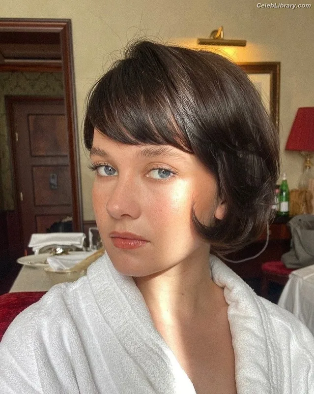 Cailee Spaeny photo 15 of 705