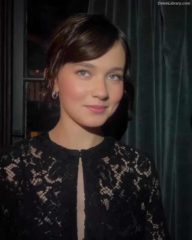 Cailee Spaeny photo 16 of 705