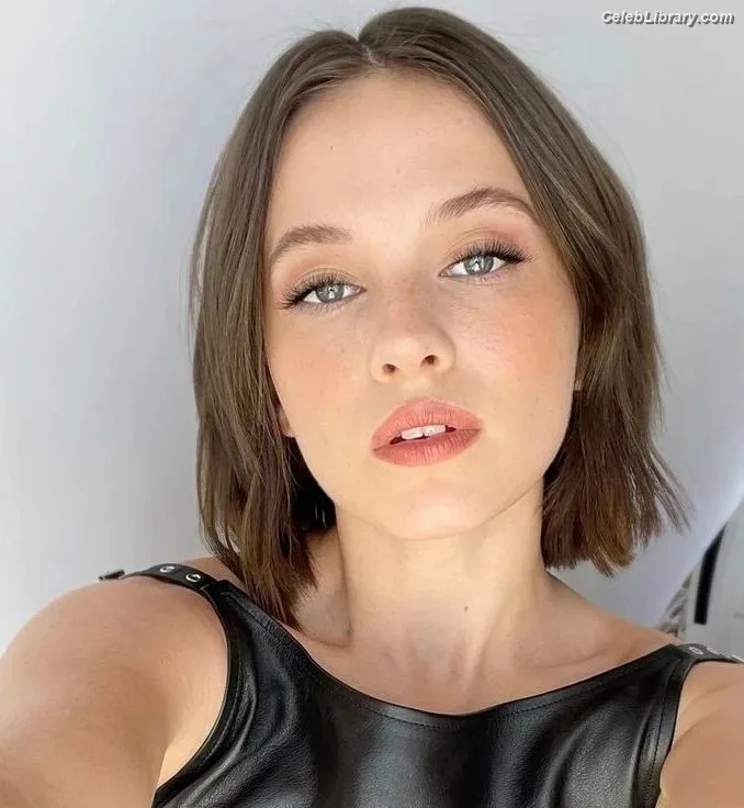Cailee Spaeny photo 18 of 705