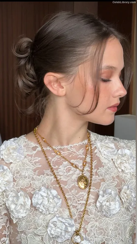 Cailee Spaeny photo 4 of 705