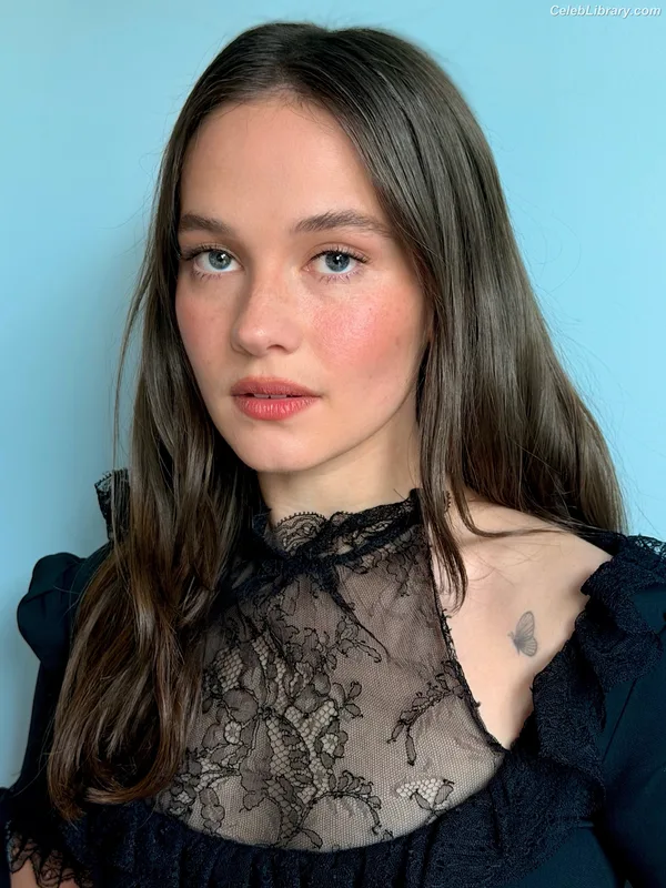 Cailee Spaeny photo 8 of 705